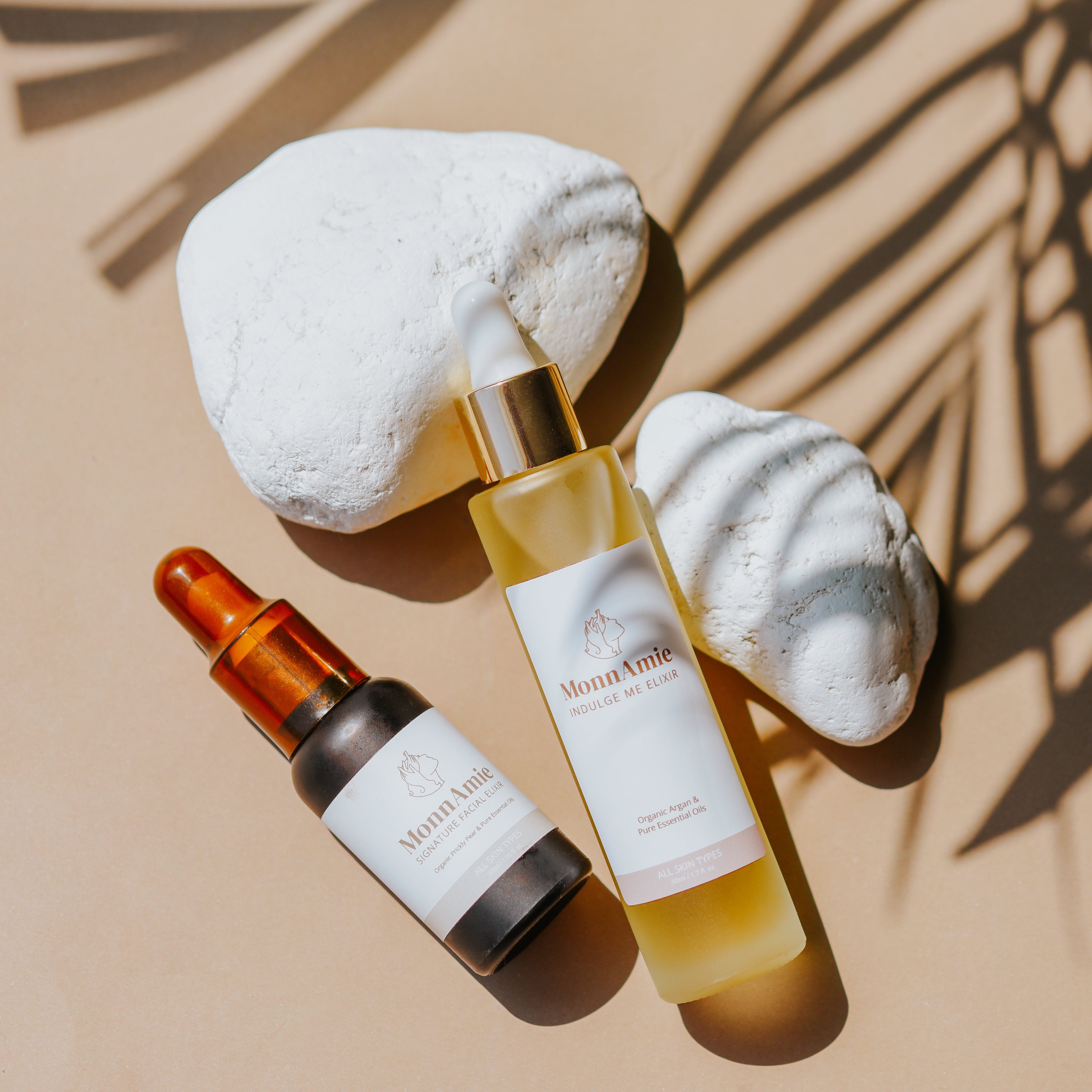 <b> BEST SELLER </b> MonnAmie Head-To-Toe Oil Duo